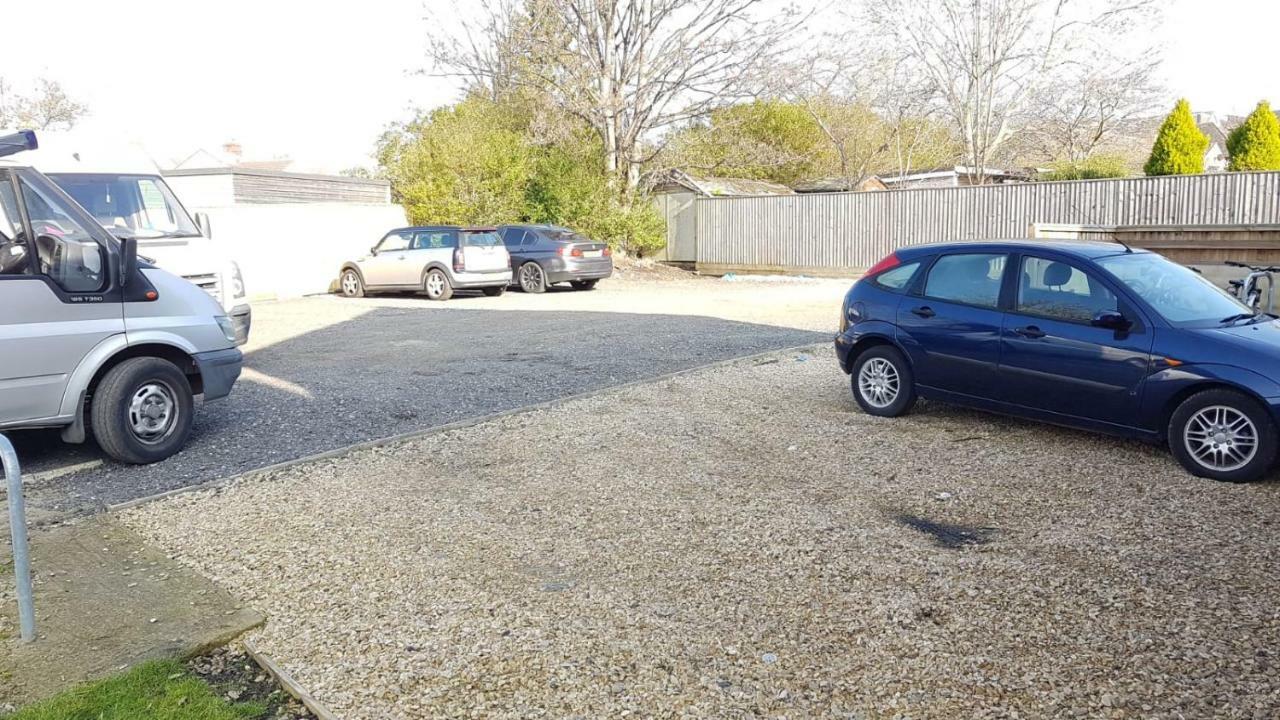 Cowley Spacious Flat With Parking, Oxford Exteriér fotografie